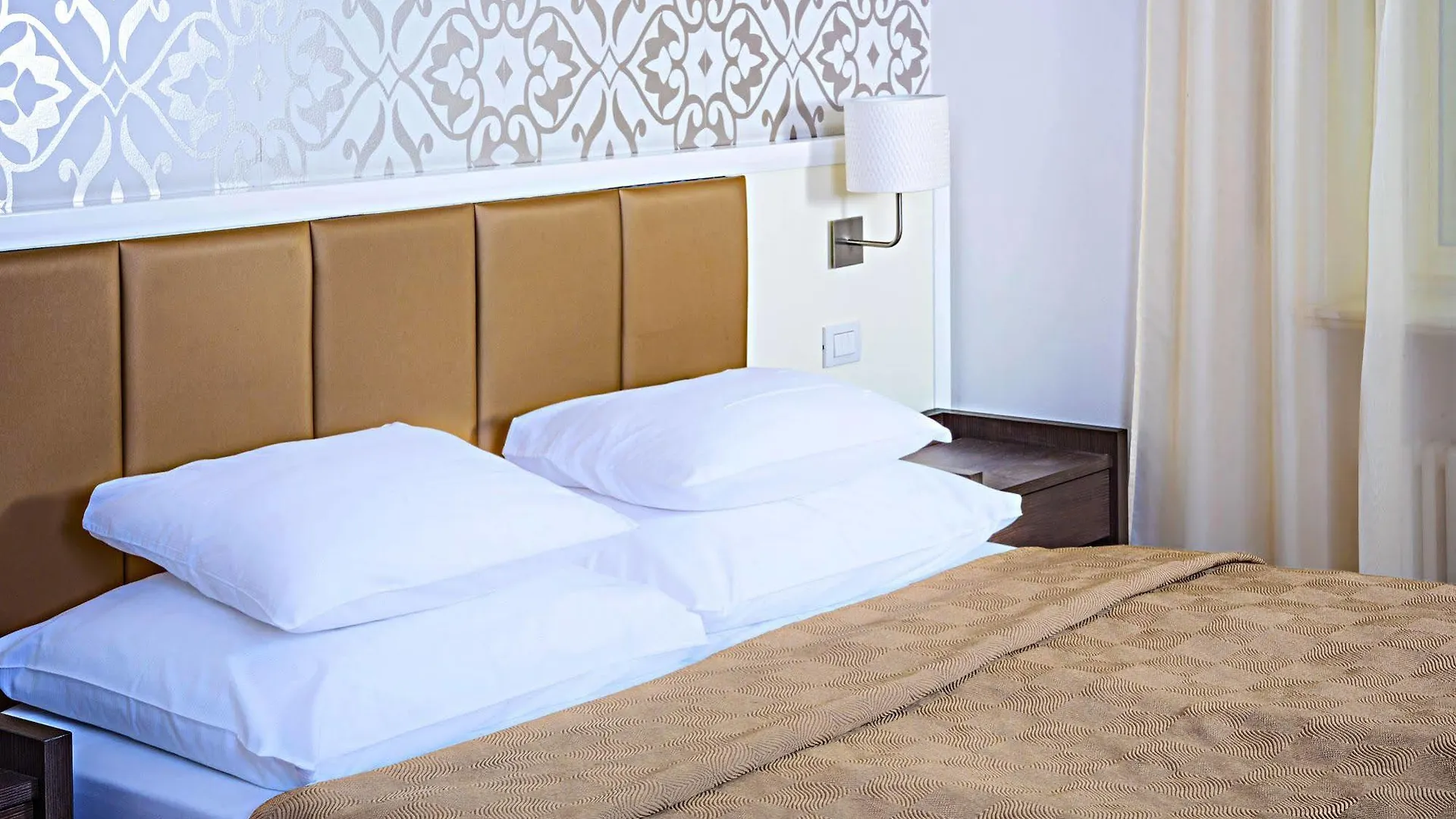 Deminka Palace Prag Hotel